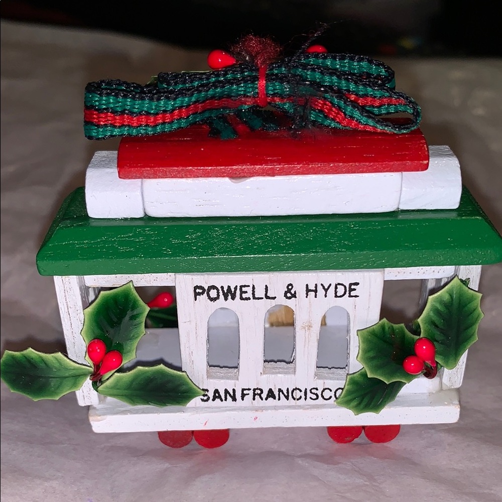 Vintage Powell & Hyde San Francisco Trolley Cable Car Christmas Ornament Wooden